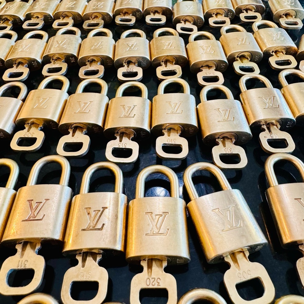 Louis Vuitton Brass Lock & Key Set - Picture 4 of 6